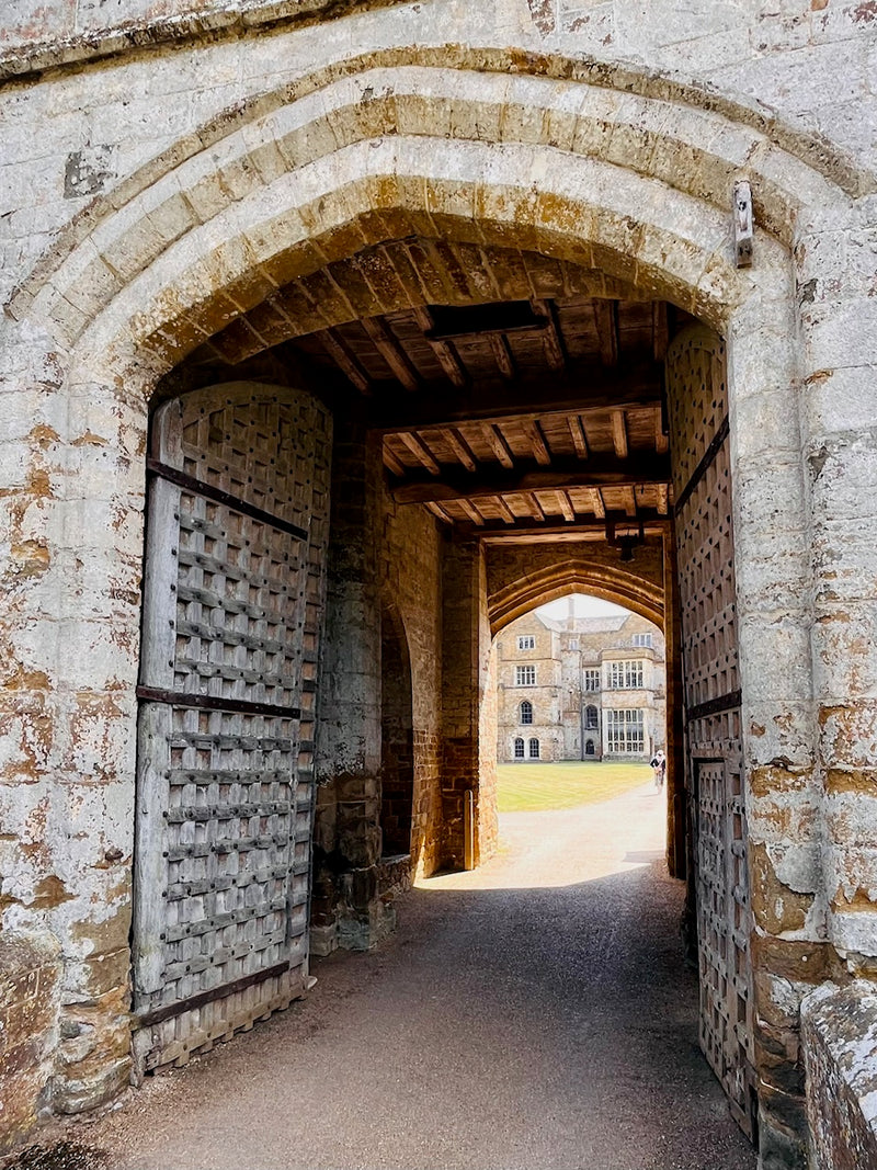 Bletchley Park & Broughton Castle
