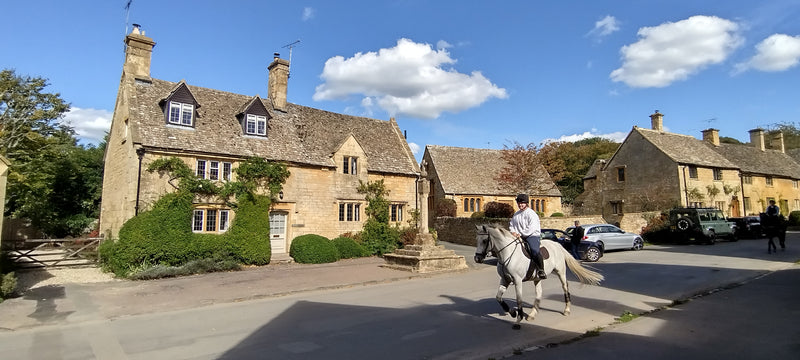 Private Horseback Riding Experience in the Cotswolds