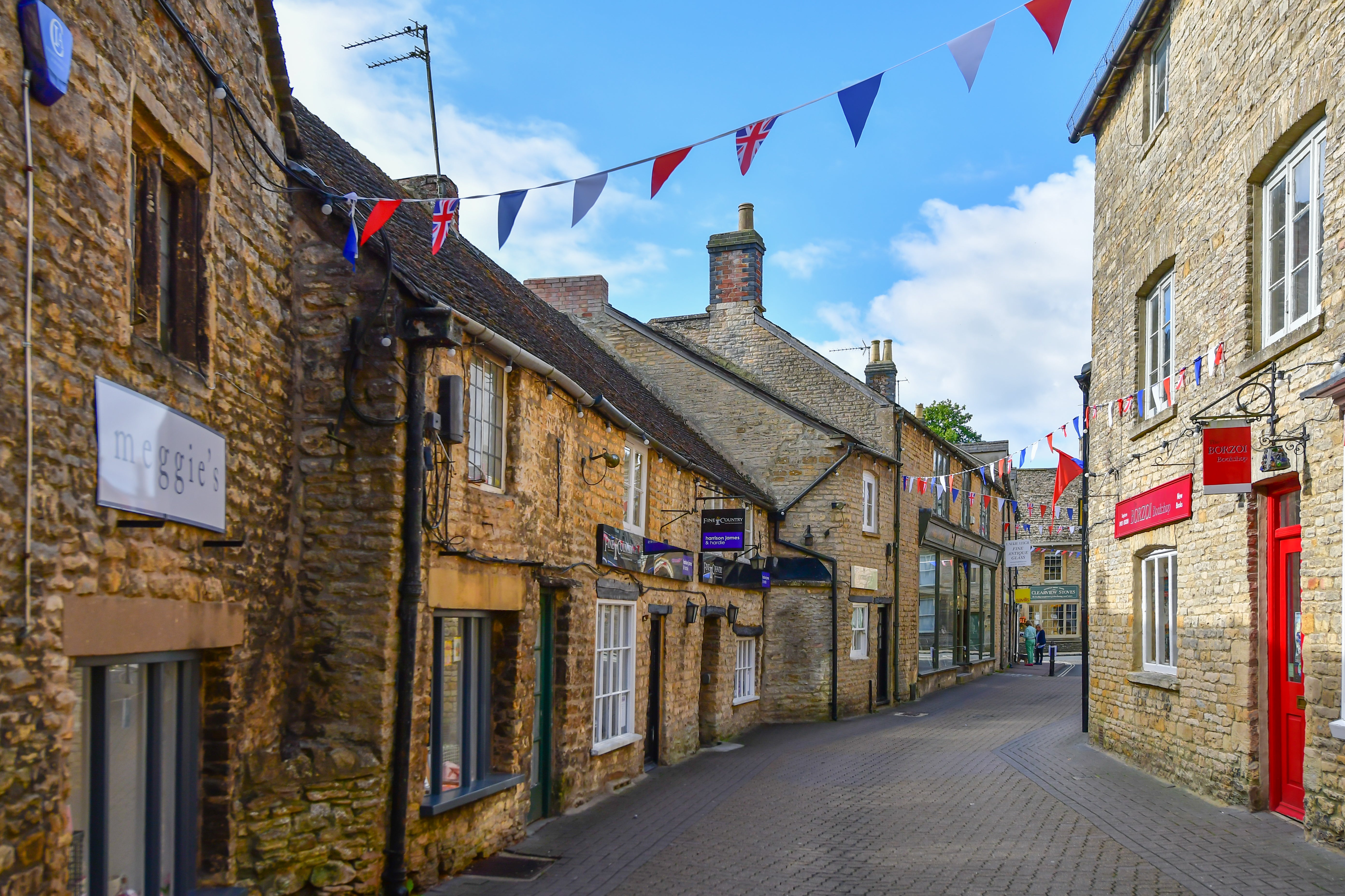 Villages By Foot & Pub Lunch