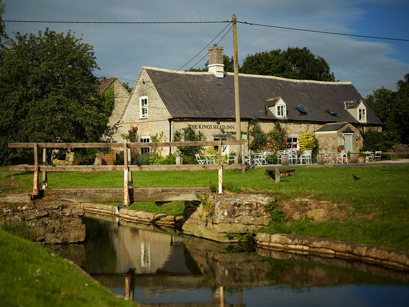 A Sunday Tour of the Cotswolds